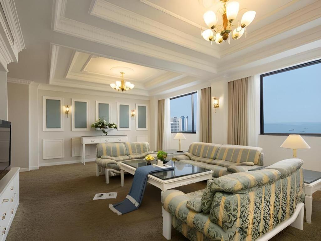 BaoHua Harbour View Hotel Haikou  Buitenkant foto